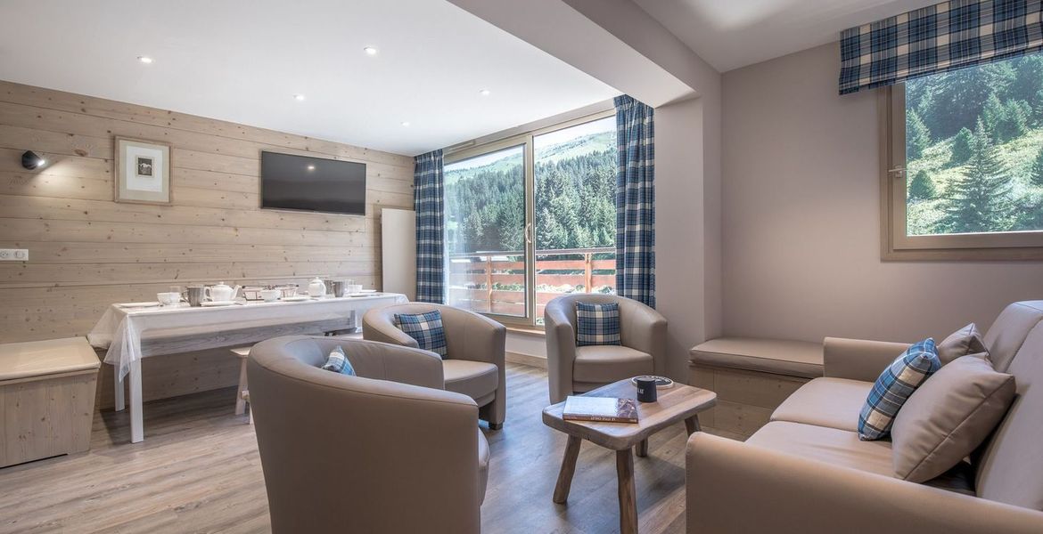 Gran apartamento acogedor en estilo moderno de montaña 