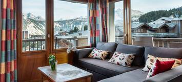 El apartamento, con sus 60 m2, ofrece 2 dormitorios 