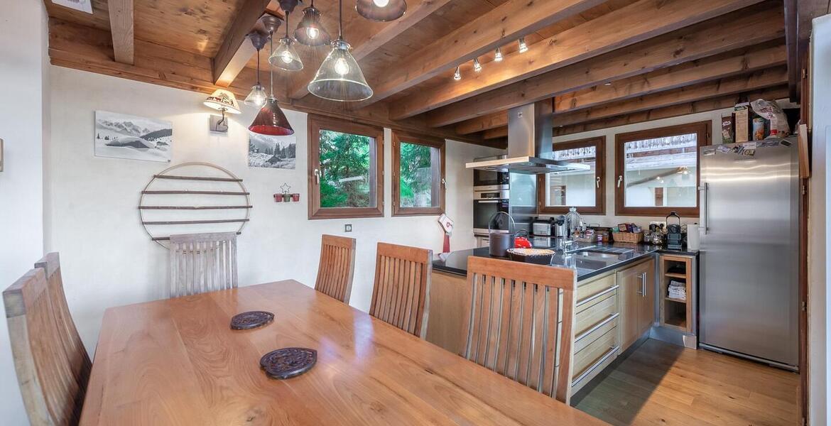 Шале в аренду в La Tania С его 6 спальнями, 230 кв.м.