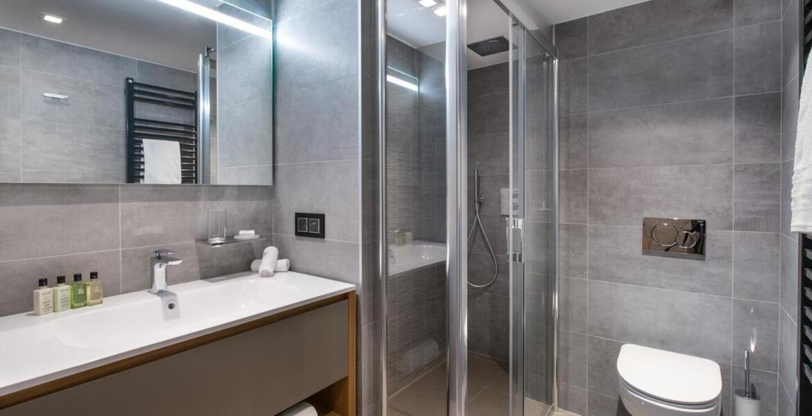Apartment located on the 5th floor with 111 sqm