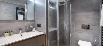 Apartment located on the 5th floor with 111 sqm
