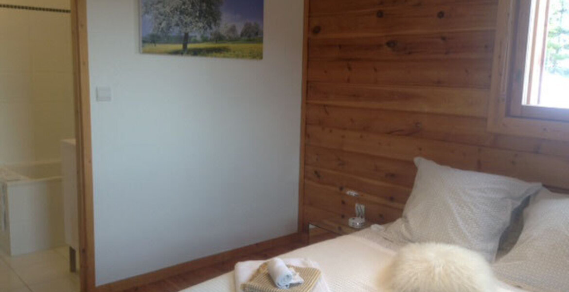 Rental of a chalet located between the village "Les Allues" 