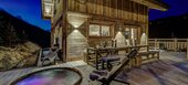 Nous sommes ravis de vous présenter le Chalet . Il s'agit d'
