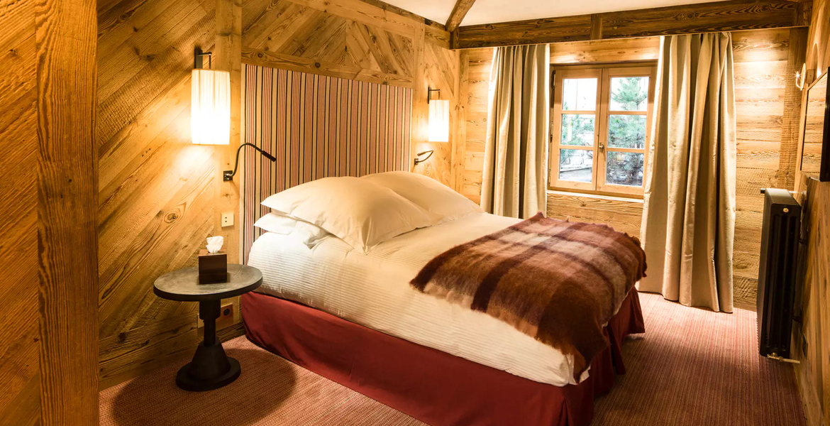 Le chalet se fond à merveille dans son environnement
