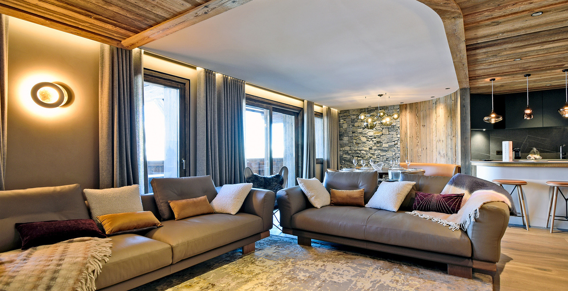 Discover this prestigious 125 m² flat in Meribel