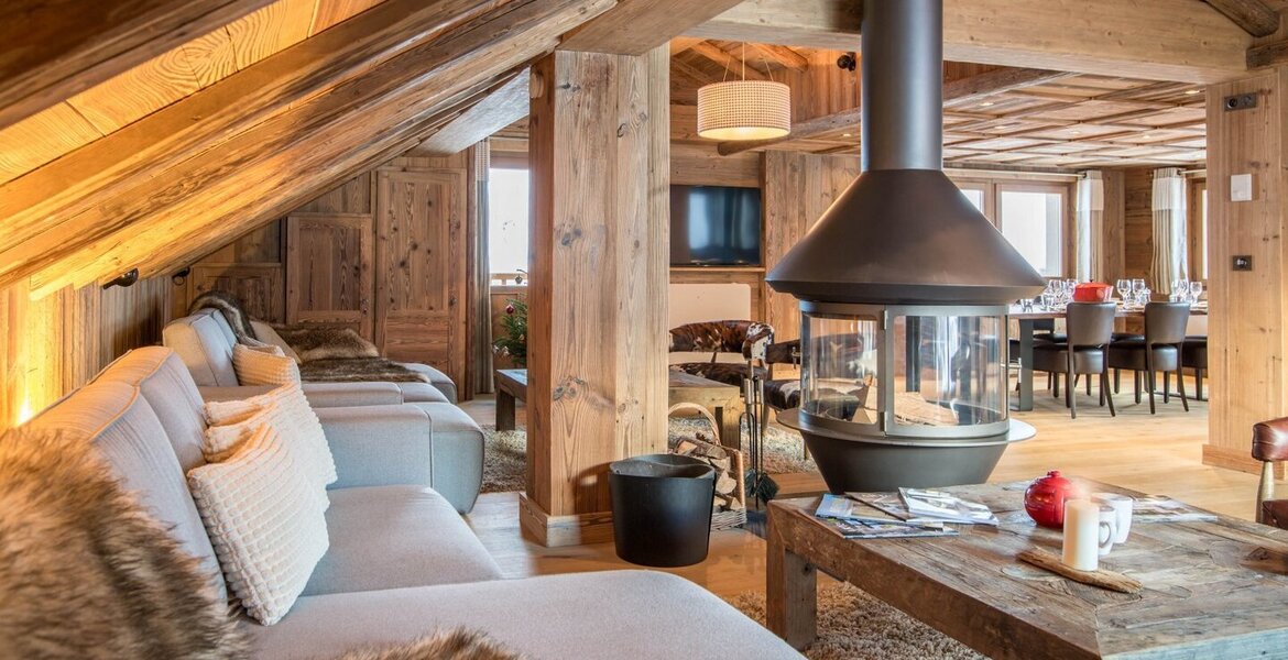 Ce chalet de prestige est idéalement situé au Méribel