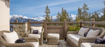 Il s'agit d'un superbe chalet de luxe situé à Courchevel