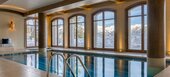 Il s'agit d'un superbe chalet de luxe situé à Courchevel