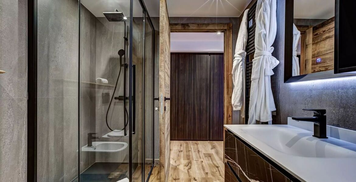 Luxury Chalet in Argentière with Stunning Alpine Views