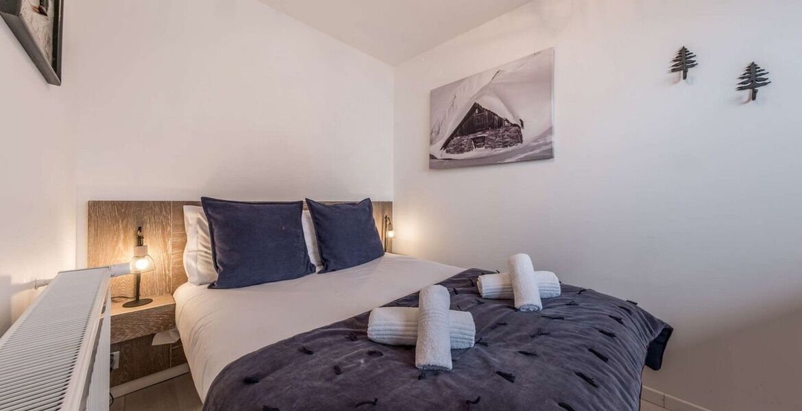 Apartment in Courchevel Moriond with ski-in access
