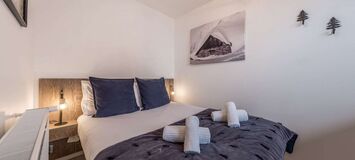 Apartment in Courchevel Moriond with ski-in access