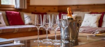 Chalet Tradicional Savoyardo con Acogedor Ambiente
