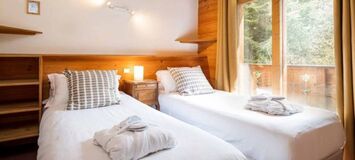 Chalet Tradicional Savoyardo con Acogedor Ambiente