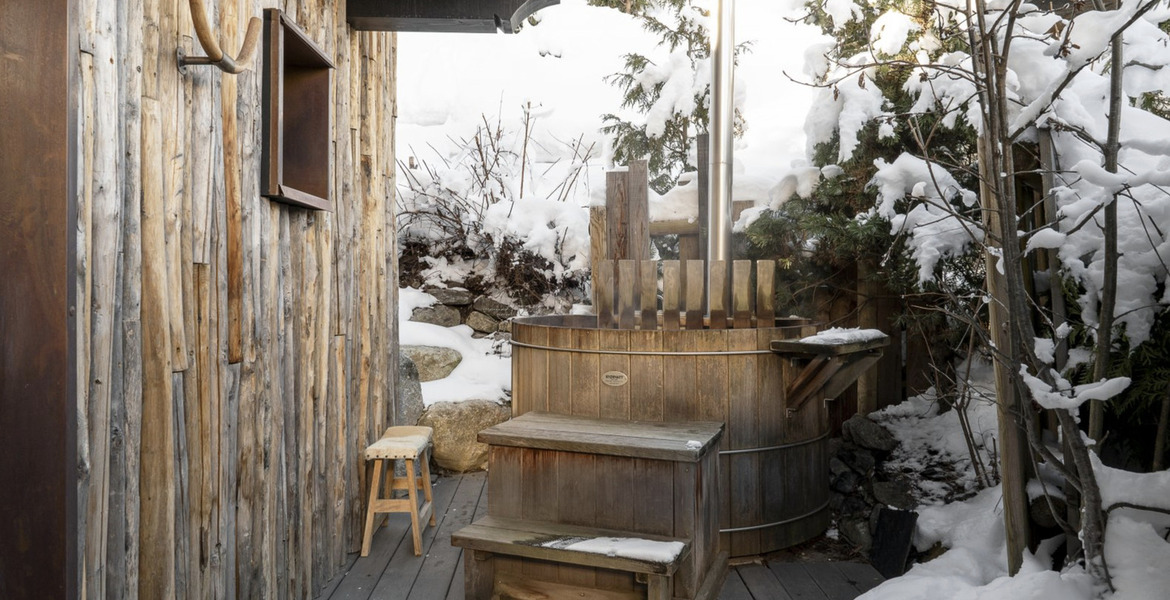 Two bedroom chalet for rent in Courchevel 1550 Village
